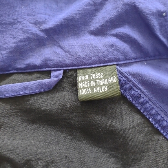 Vintage Timberland Nylon Jacket Size Small - Picture 8 of 9